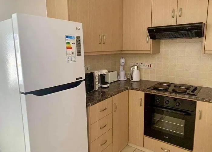 Apartmán Beautiful 2 Bed Ground Floor With Pool *
