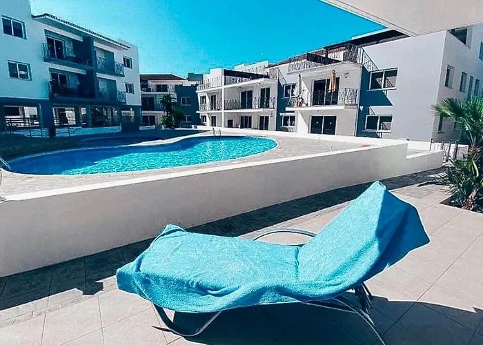 アパート Beautiful 2 Bed Ground Floor With Pool パラリムニ